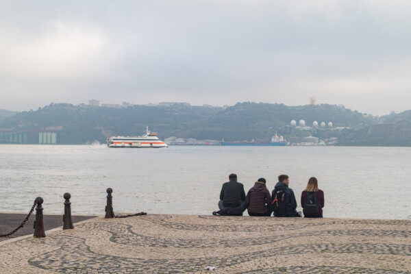 Menina e Moça - Image 13
